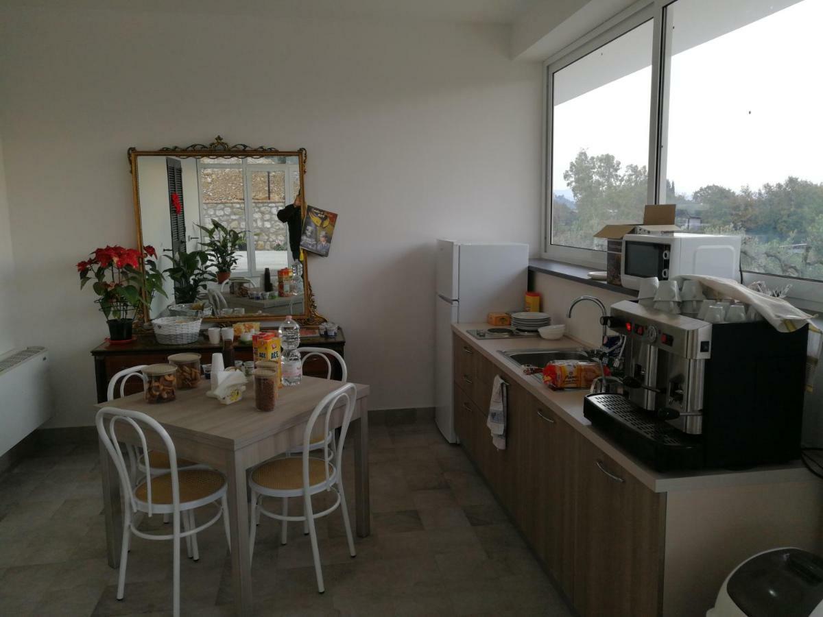 Guest House Villa Mamurra Formia Exterior photo